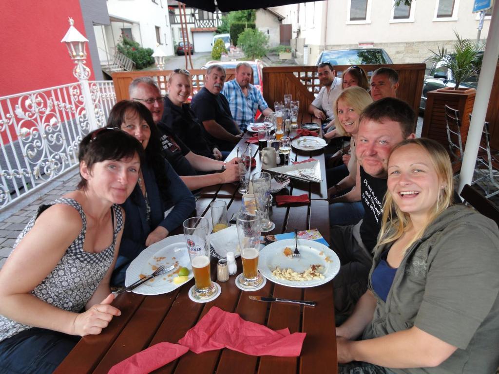 Hotel Gasthaus Hirsch Baden-Baden Exterior foto